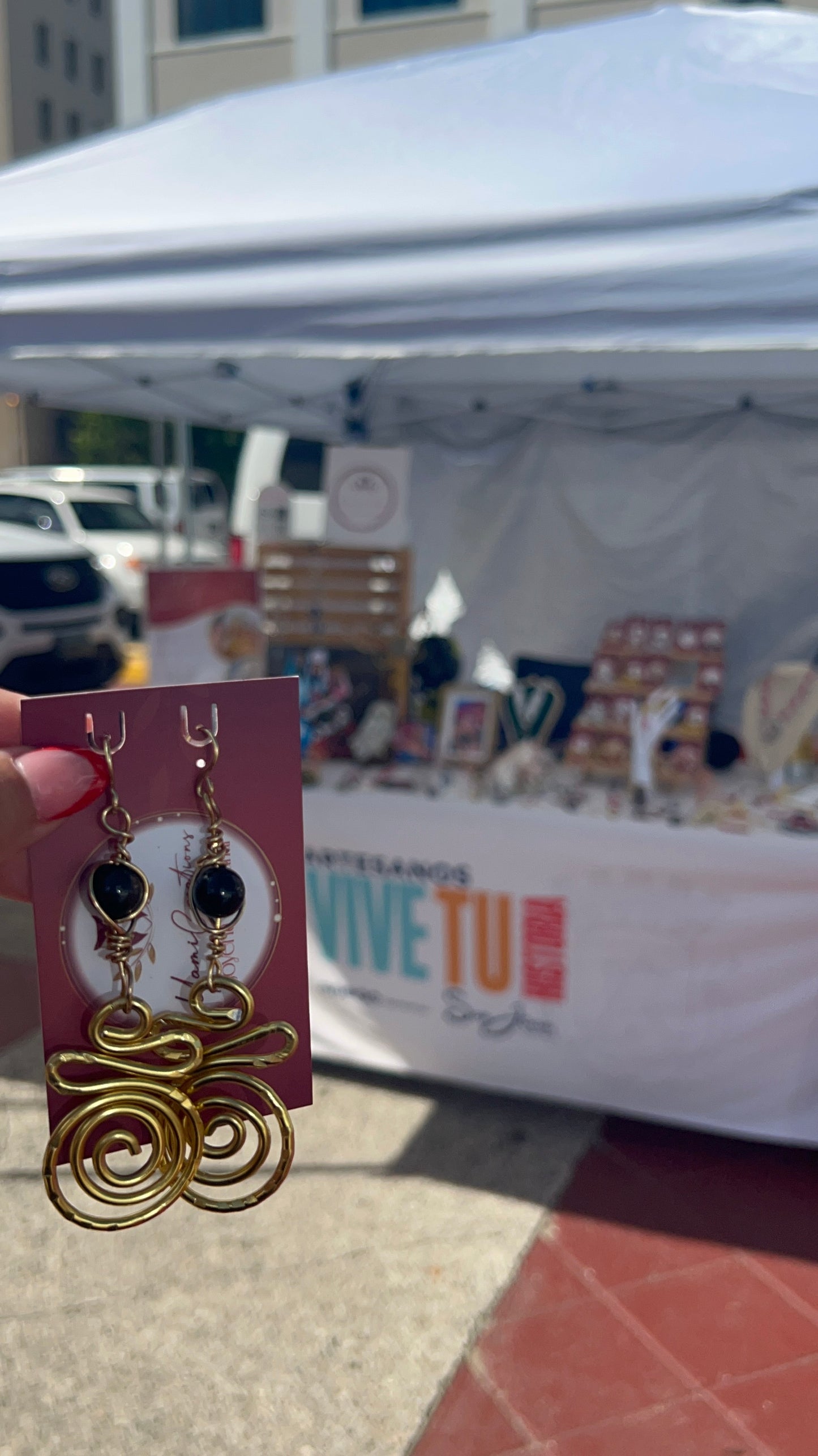 Aretes con intension