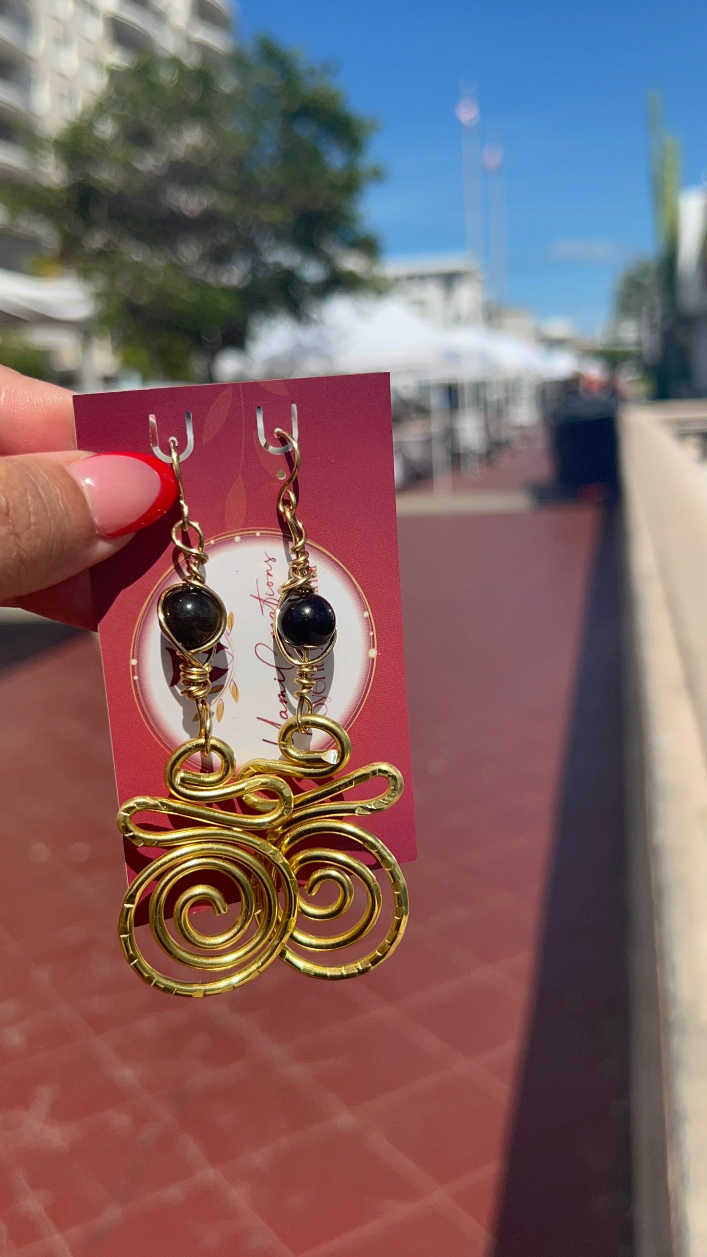 Aretes con intension